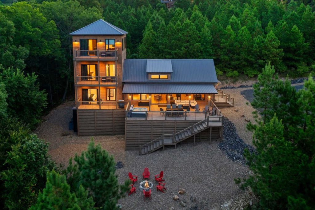 Luxury Cabin Broken Bow 